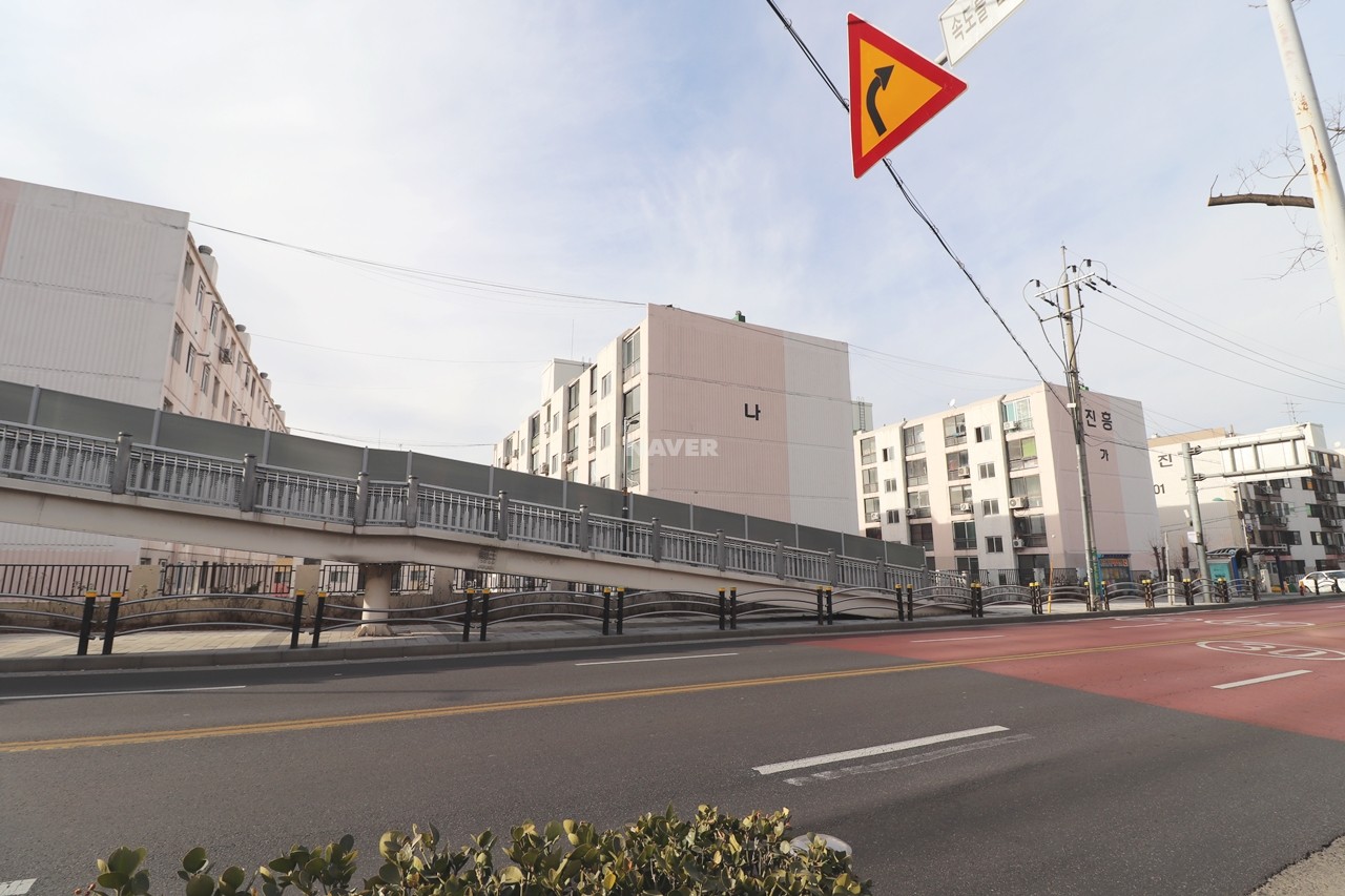 Building entrance with signage