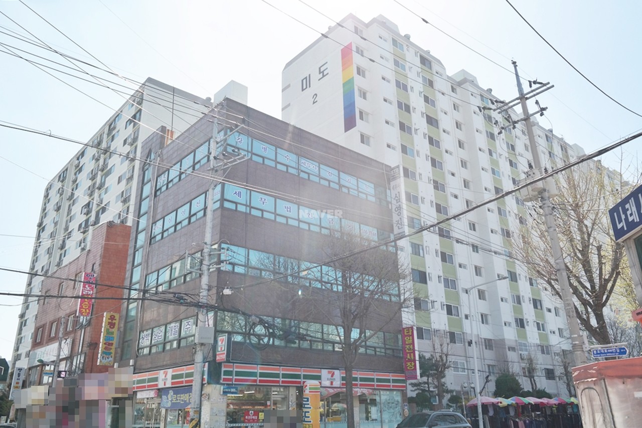 Building entrance with signage