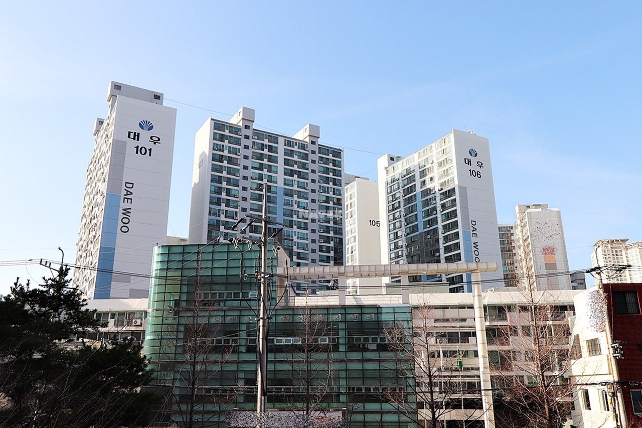 Building entrance with signage