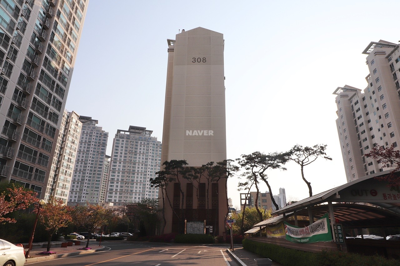 Building entrance with signage