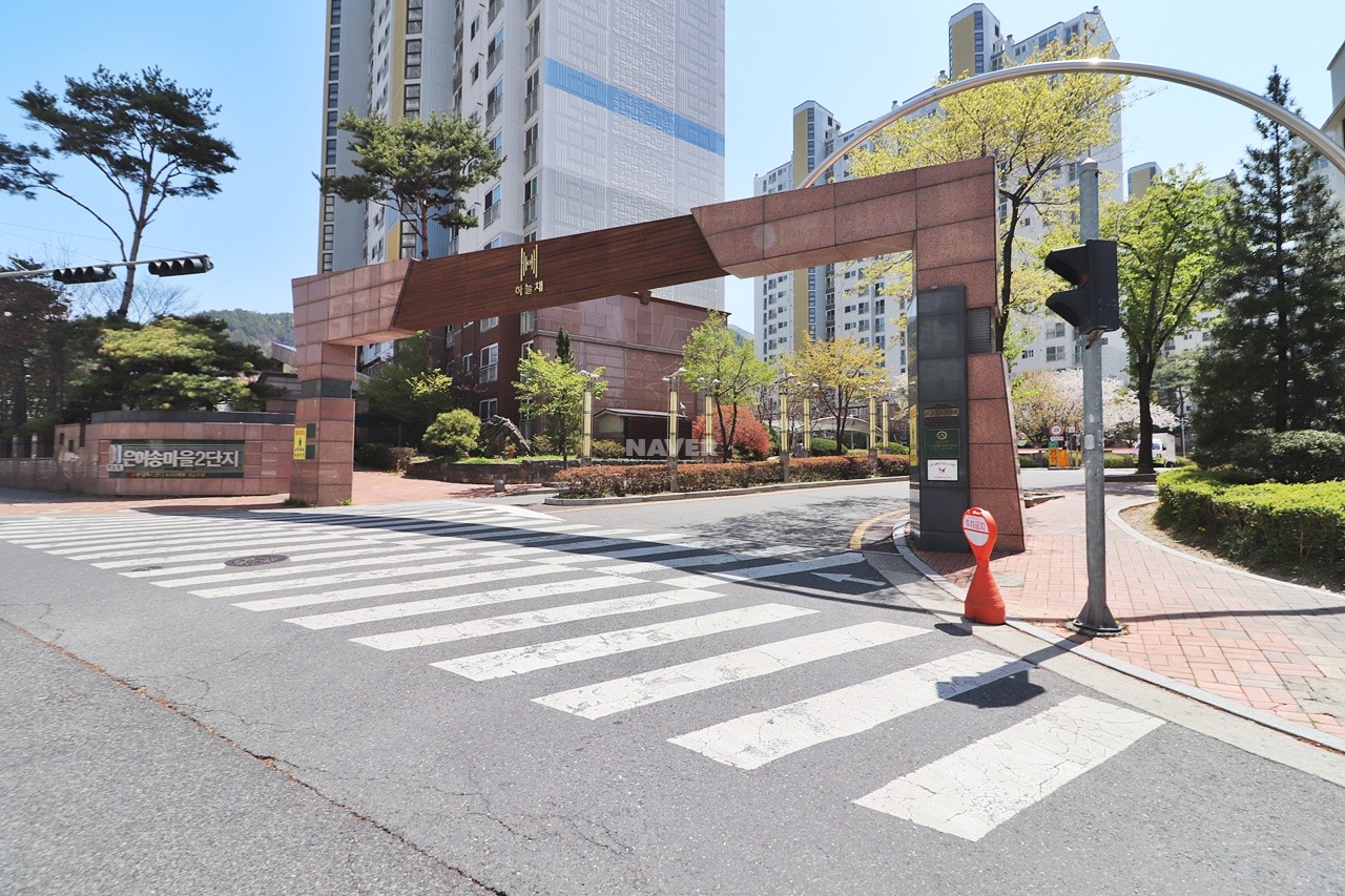 Building entrance with signage