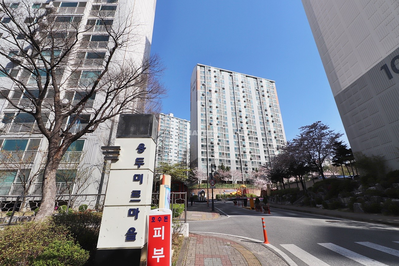 Building entrance with signage