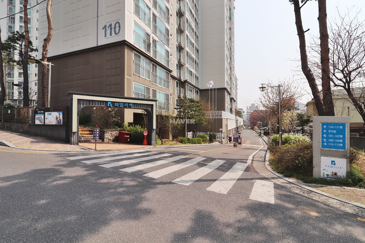 Building entrance with signage