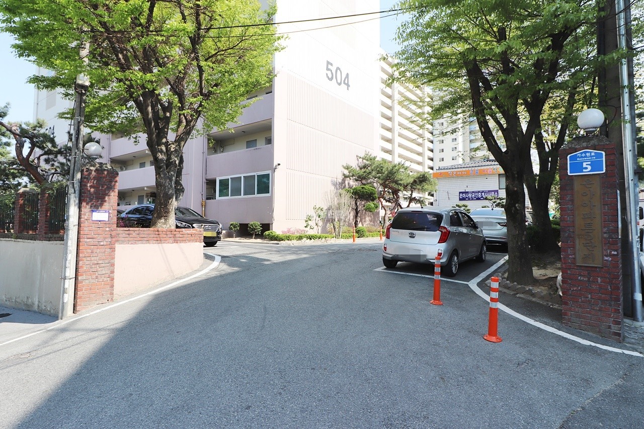 Building entrance with signage
