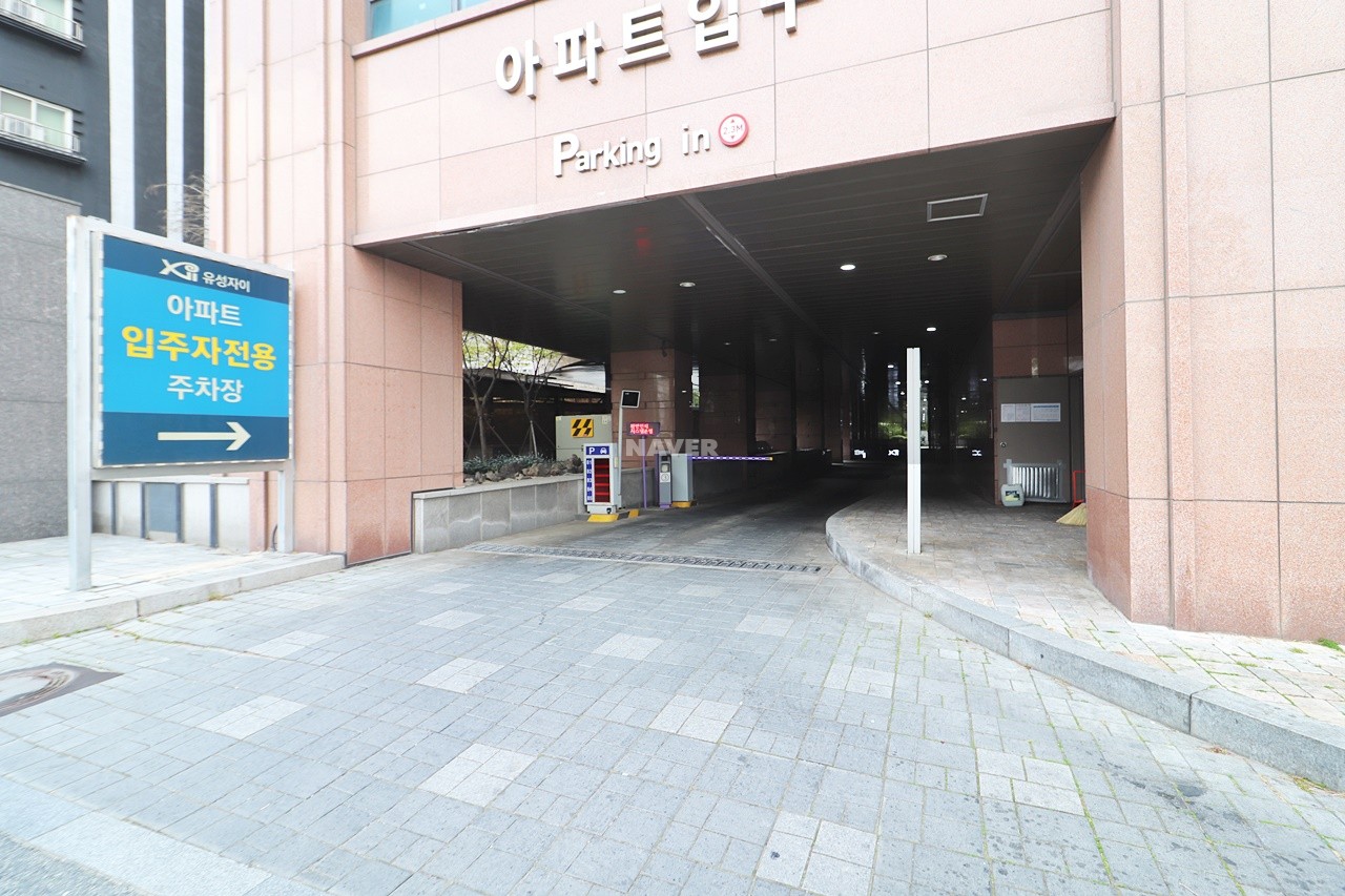 Building entrance with signage