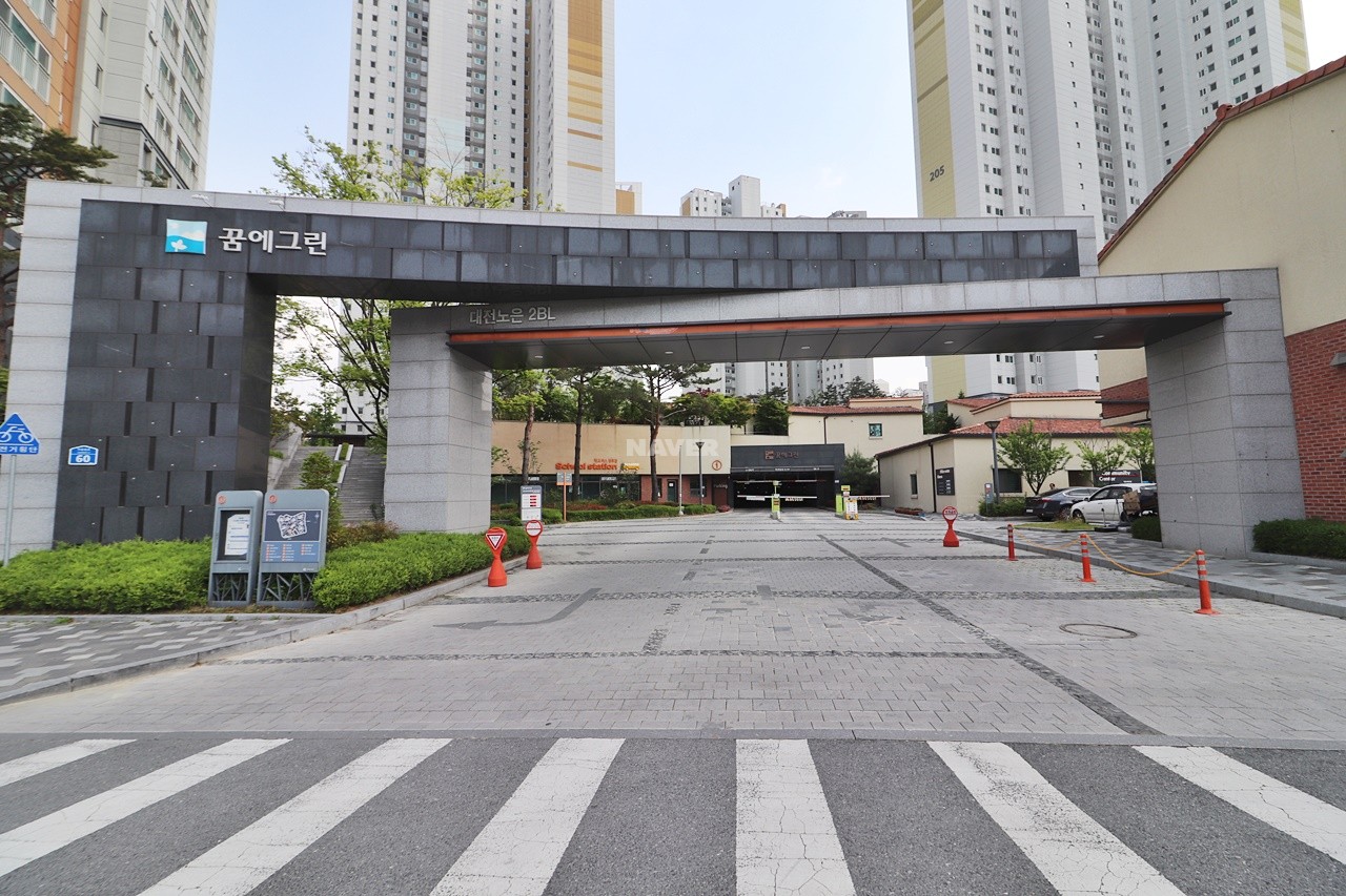 Building entrance with signage
