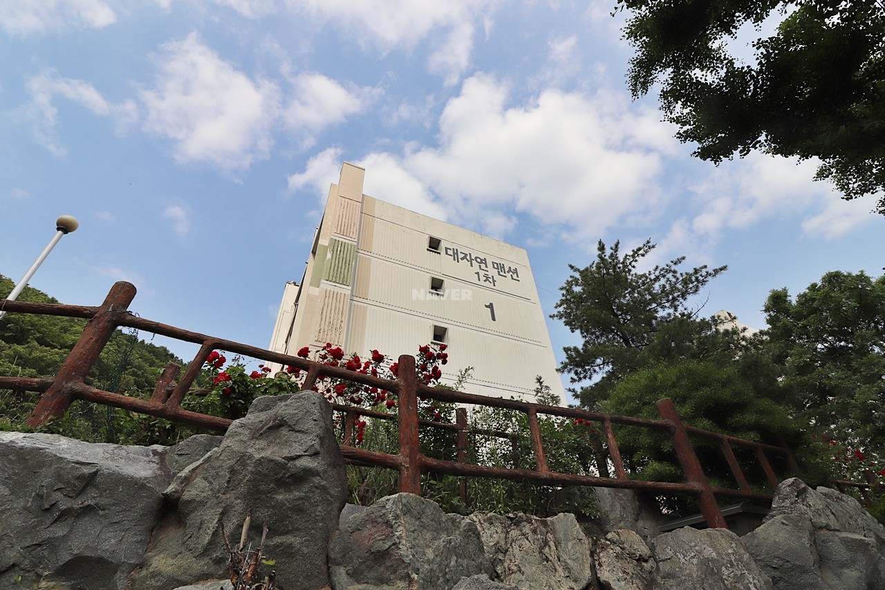 Building entrance with signage