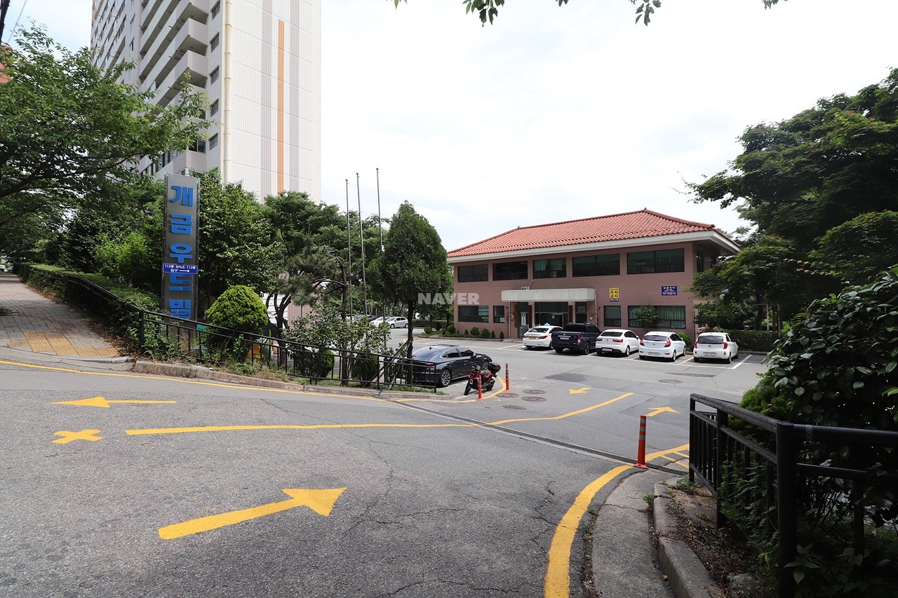 Building entrance with signage