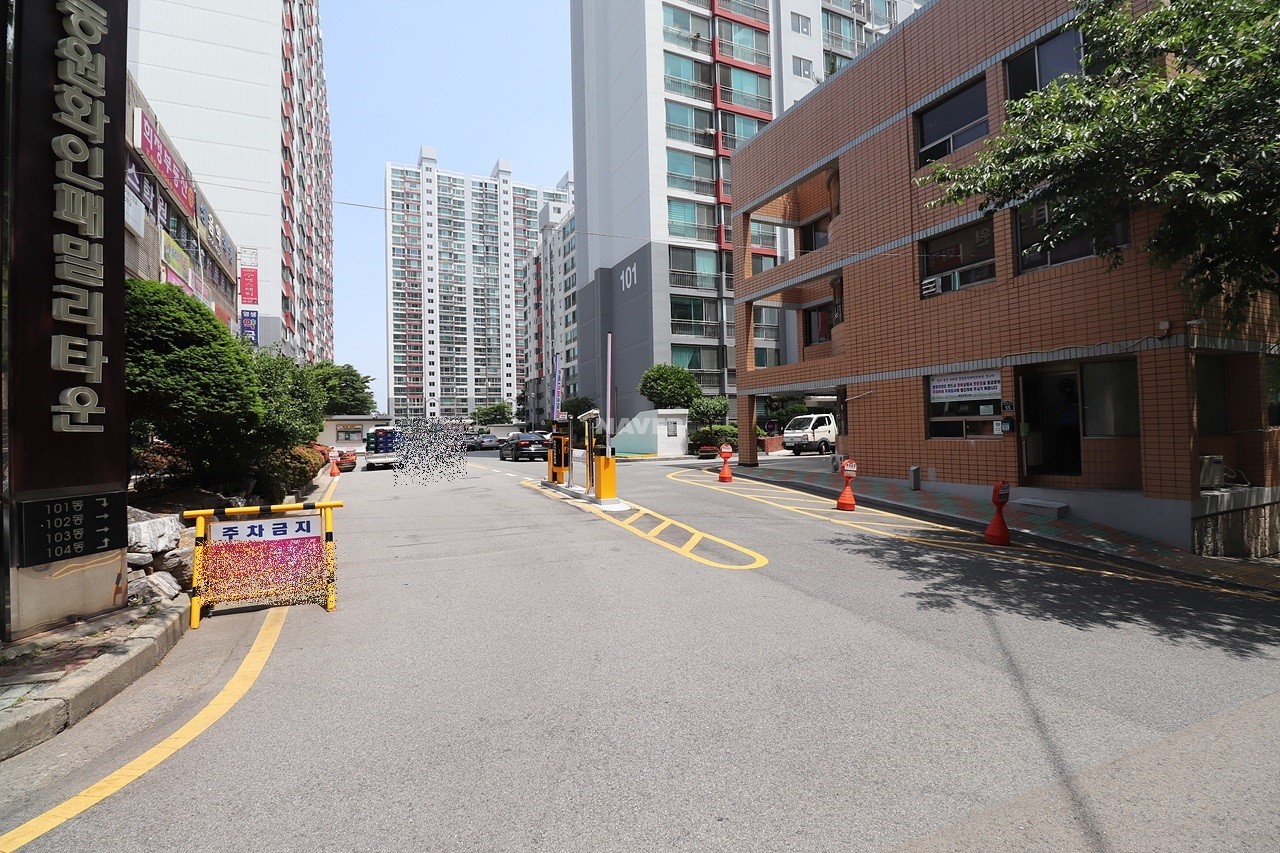 Building entrance with signage
