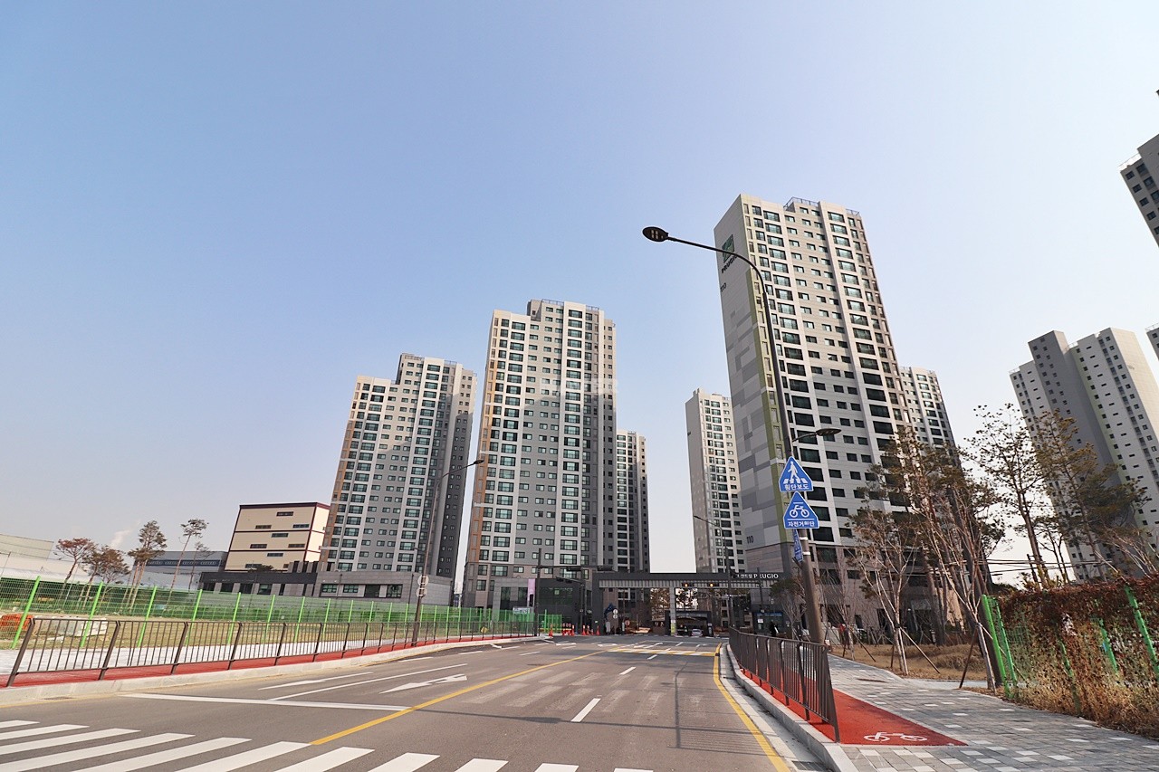 Building entrance with signage