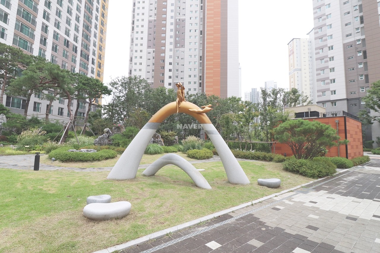 Building entrance with signage