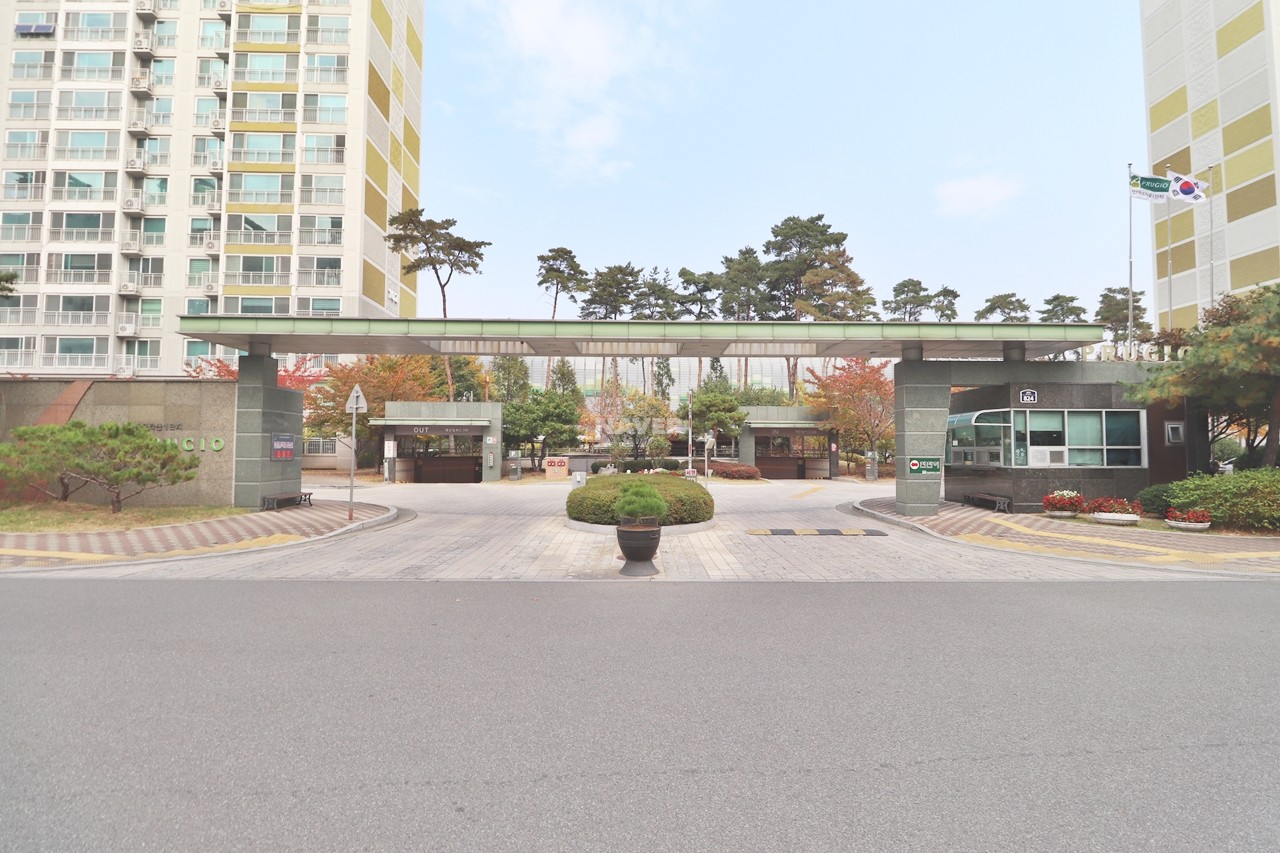 Building entrance with signage