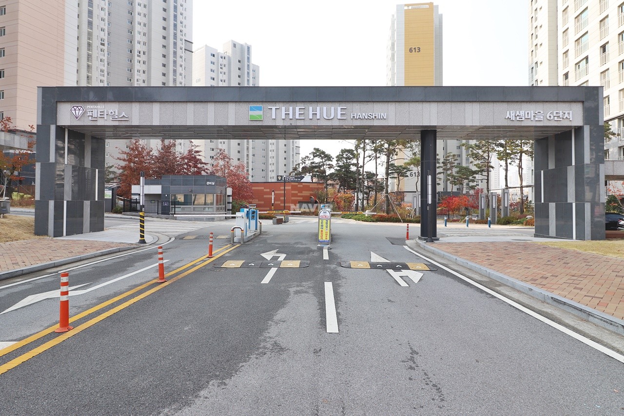 Building entrance with signage