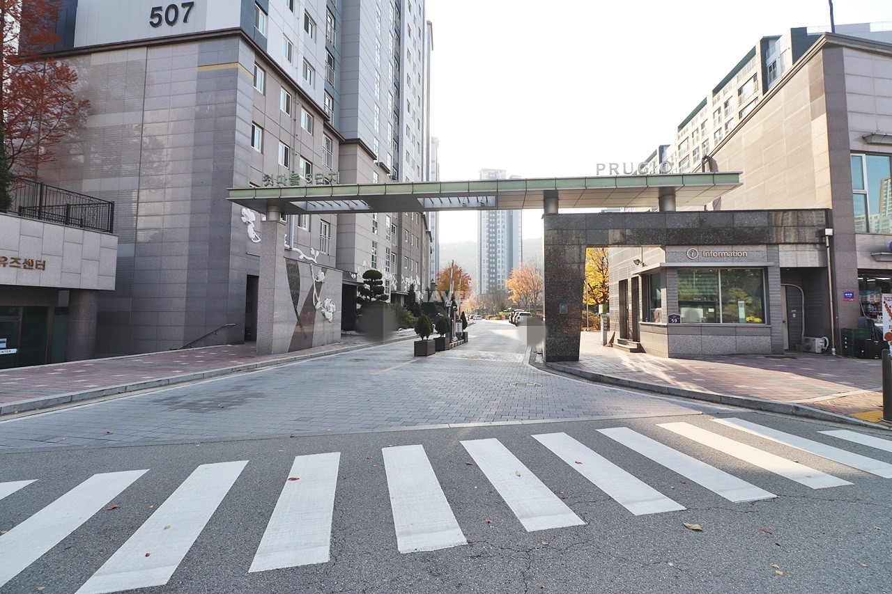 Building entrance with signage