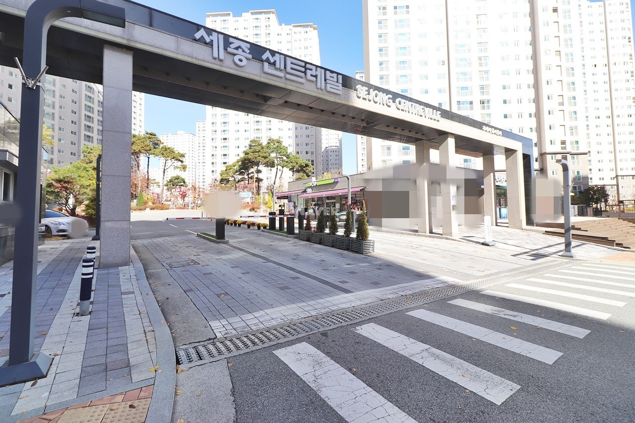Building entrance with signage