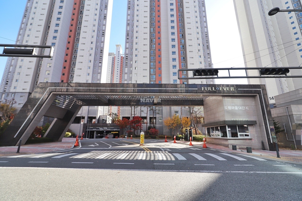 Building entrance with signage