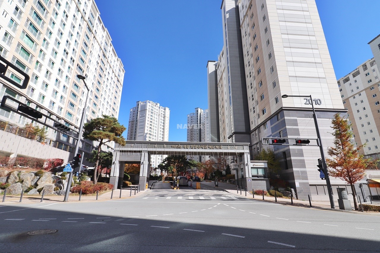 Building entrance with signage
