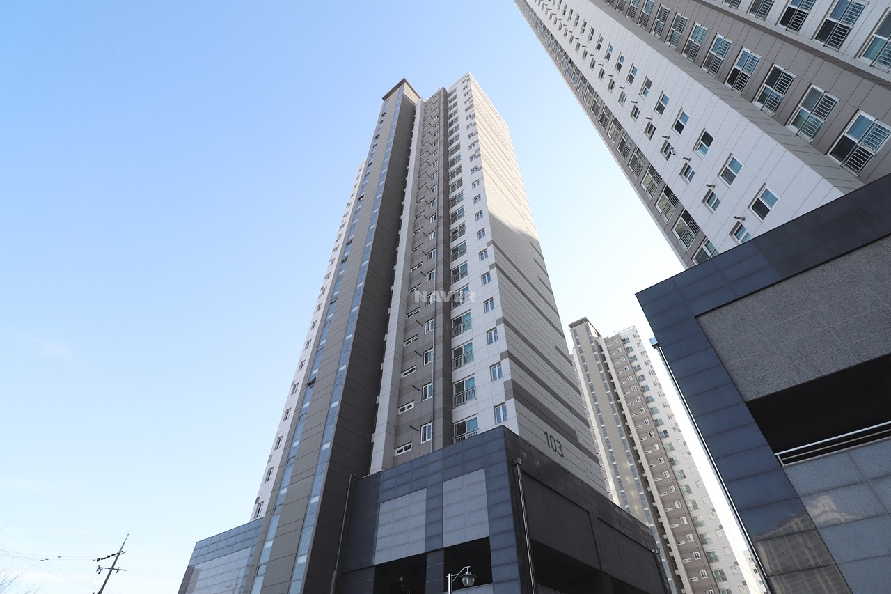 Building entrance with signage