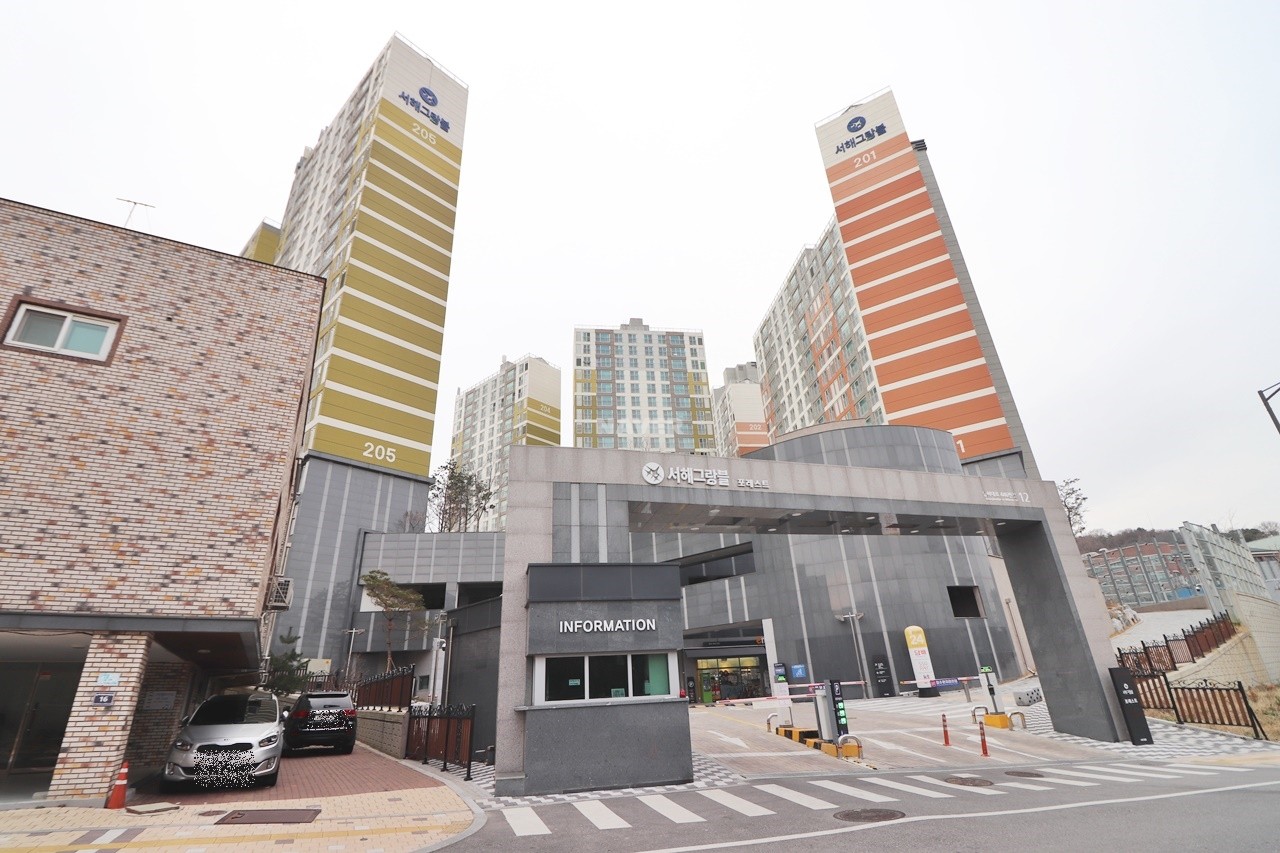 Building entrance with signage