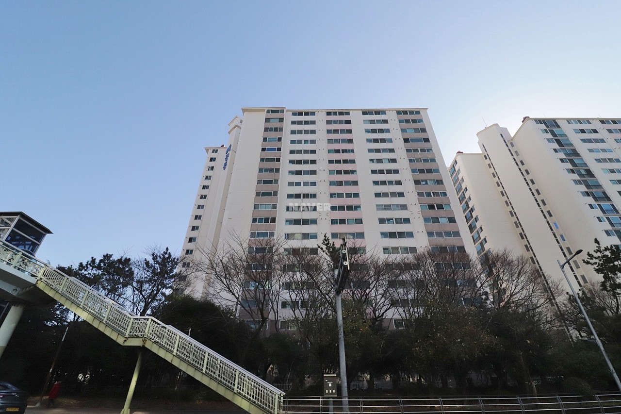 Building entrance with signage