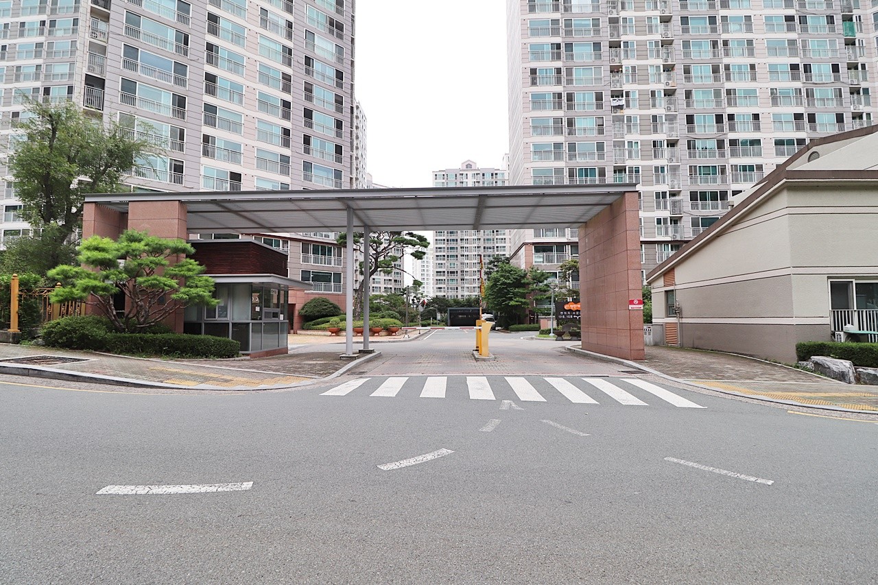 Building entrance with signage