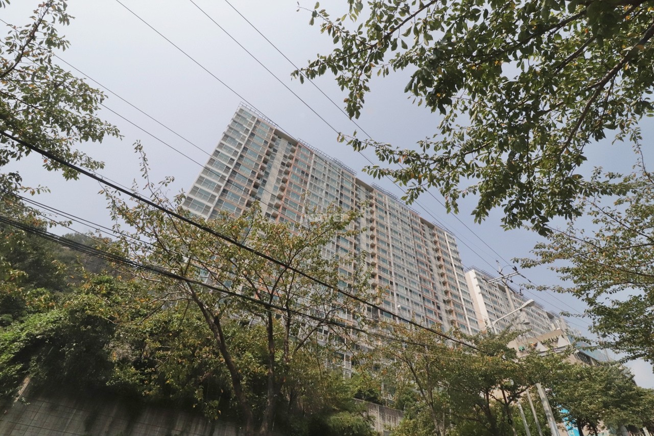 Building entrance with signage