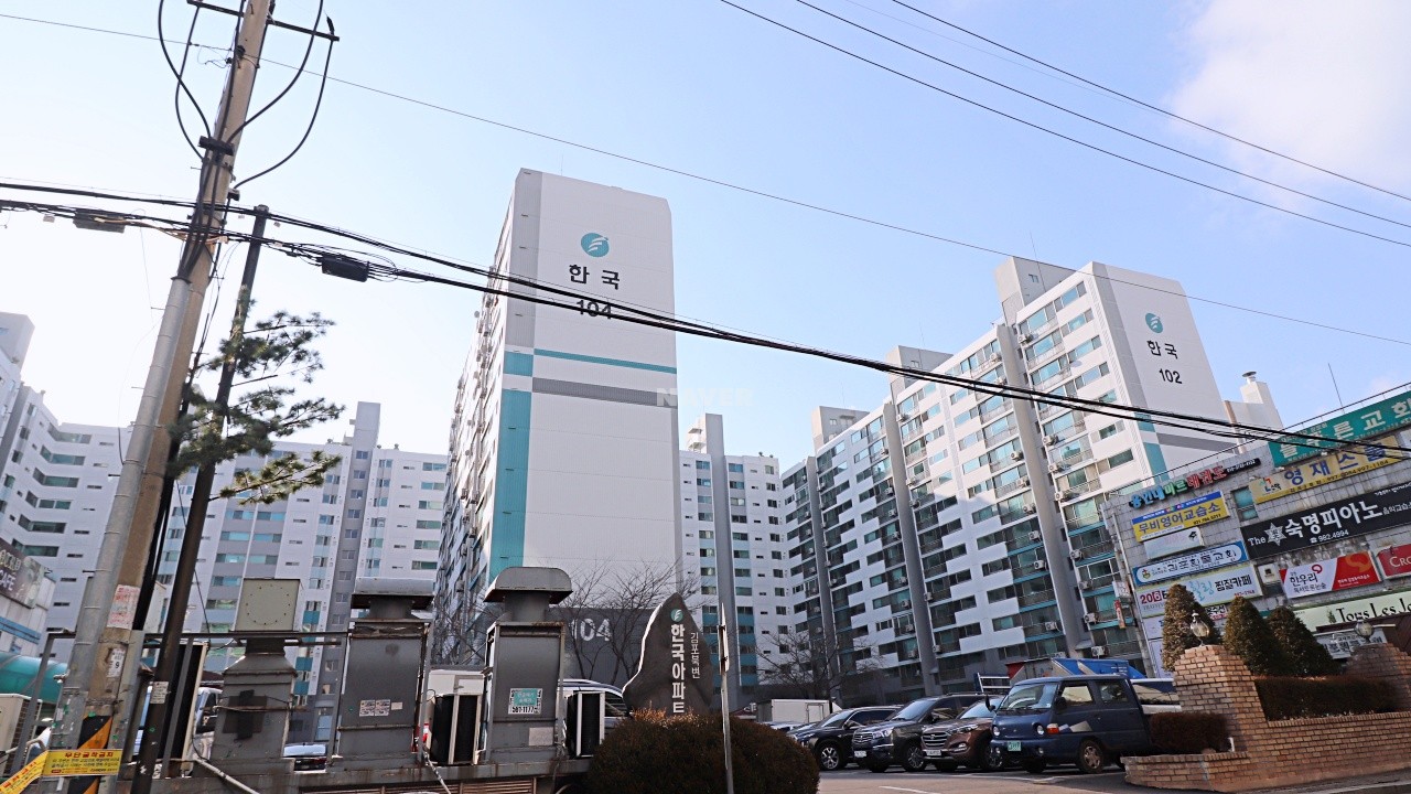 Building entrance with signage
