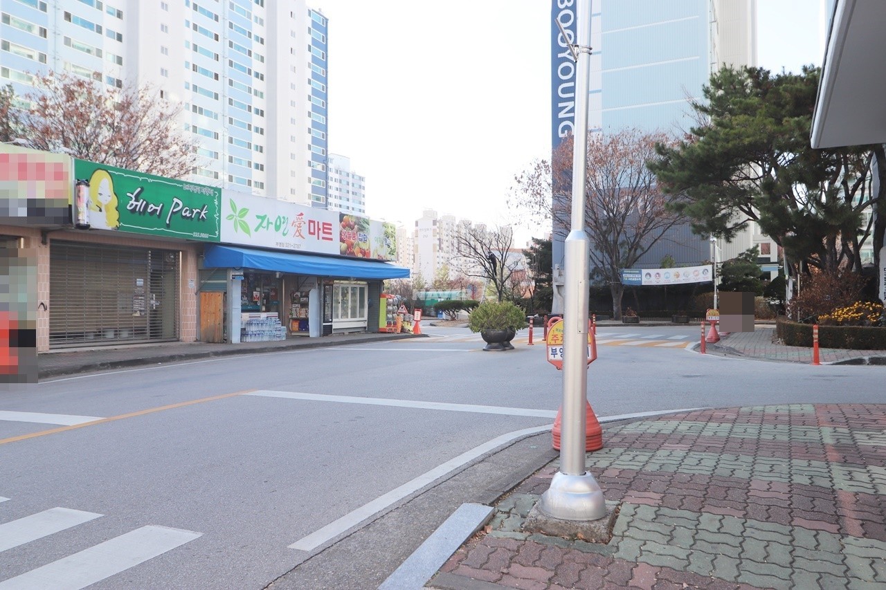 Building entrance with signage