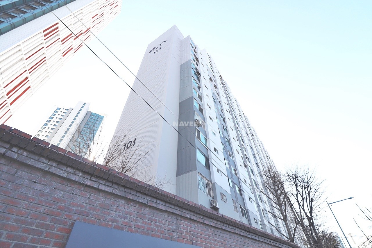 Building entrance with signage
