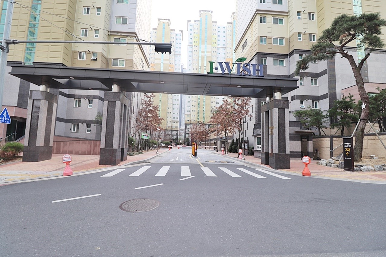 Building entrance with signage