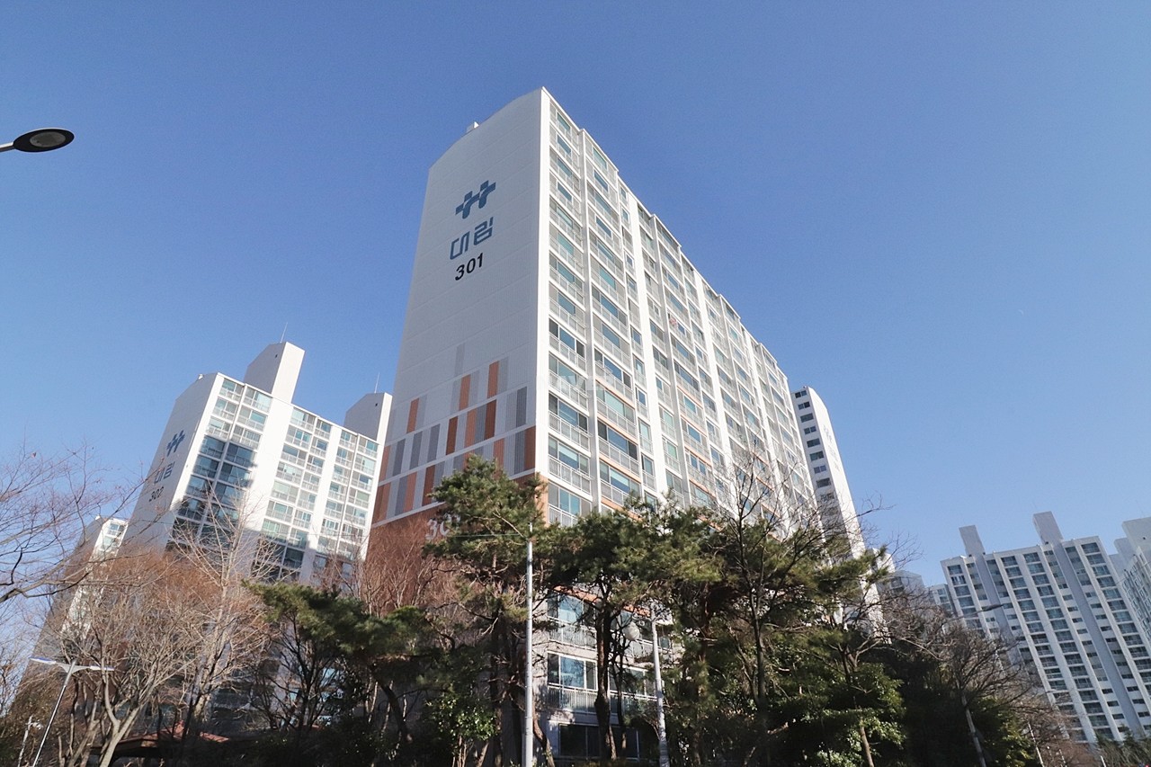 Building entrance with signage