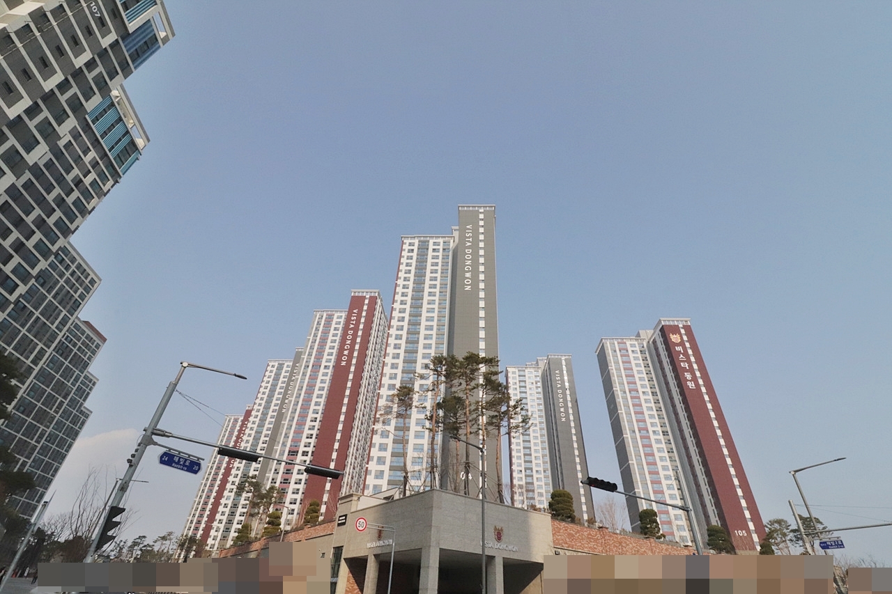 Building entrance with signage