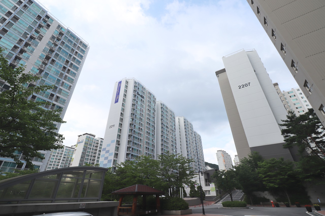 Building entrance with signage