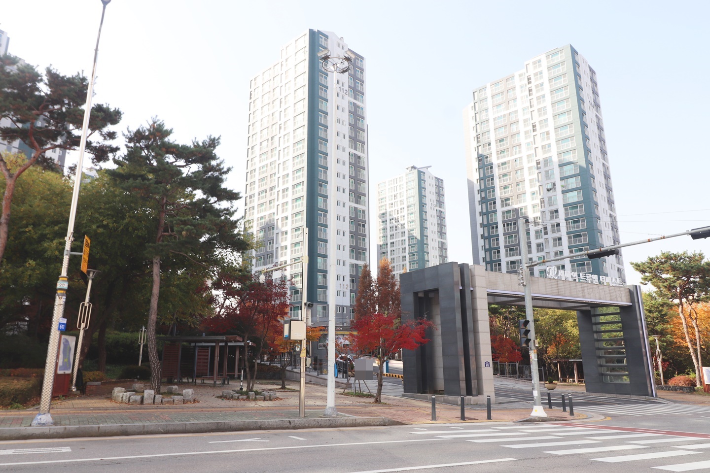 Building entrance with signage