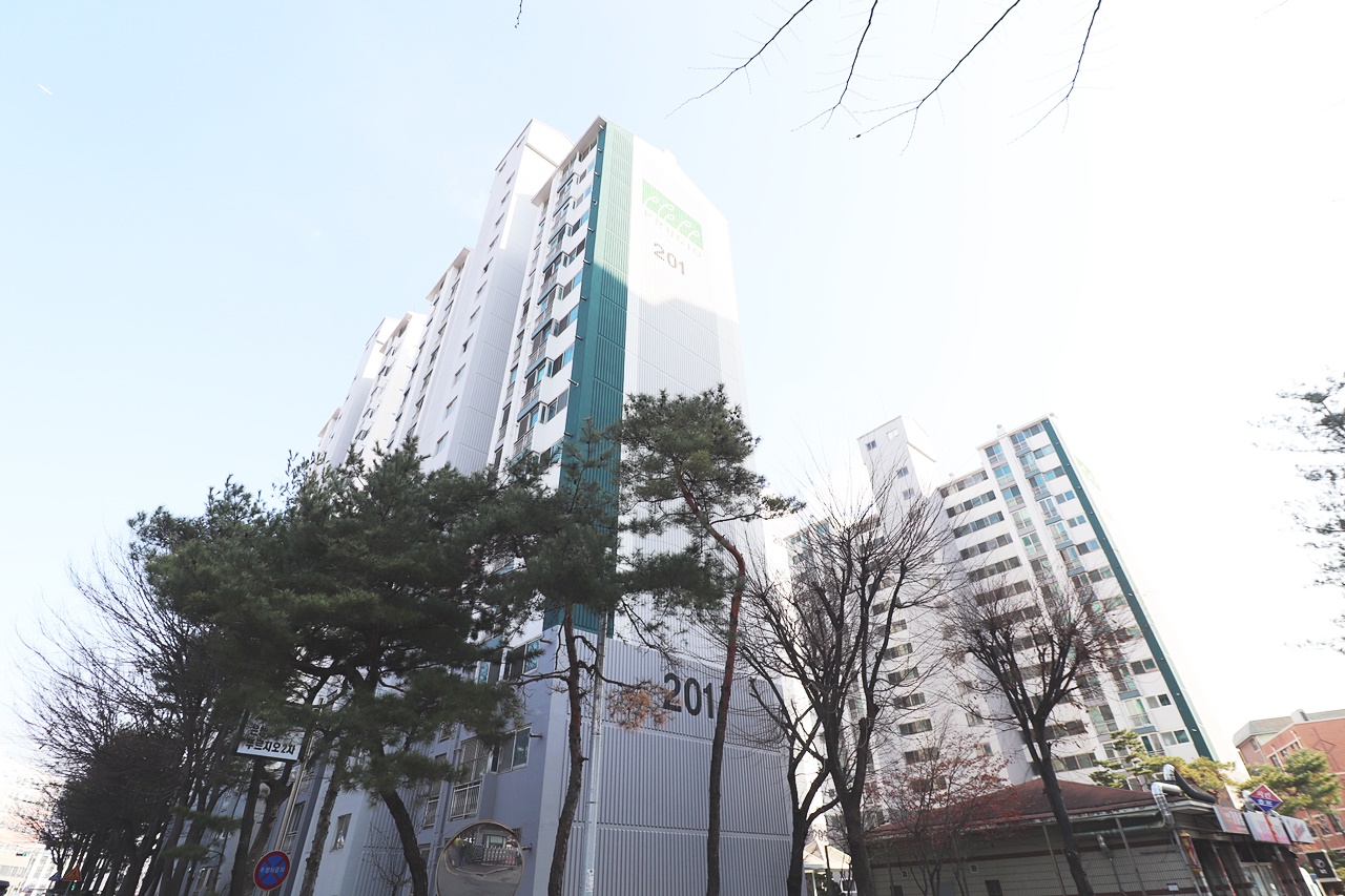 Building entrance with signage