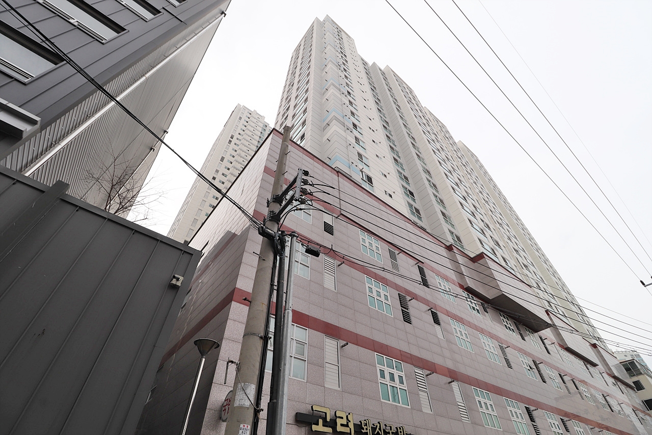 Building entrance with signage