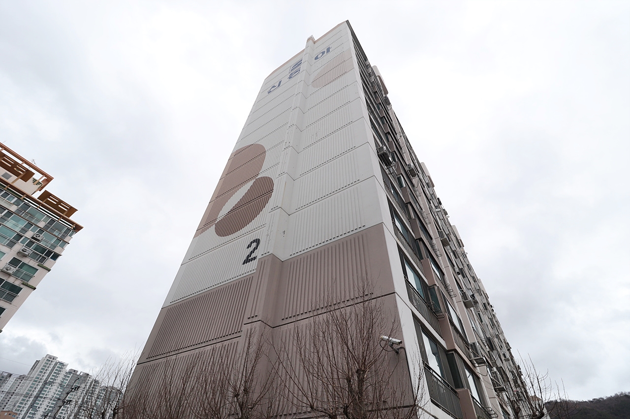 Building entrance with signage