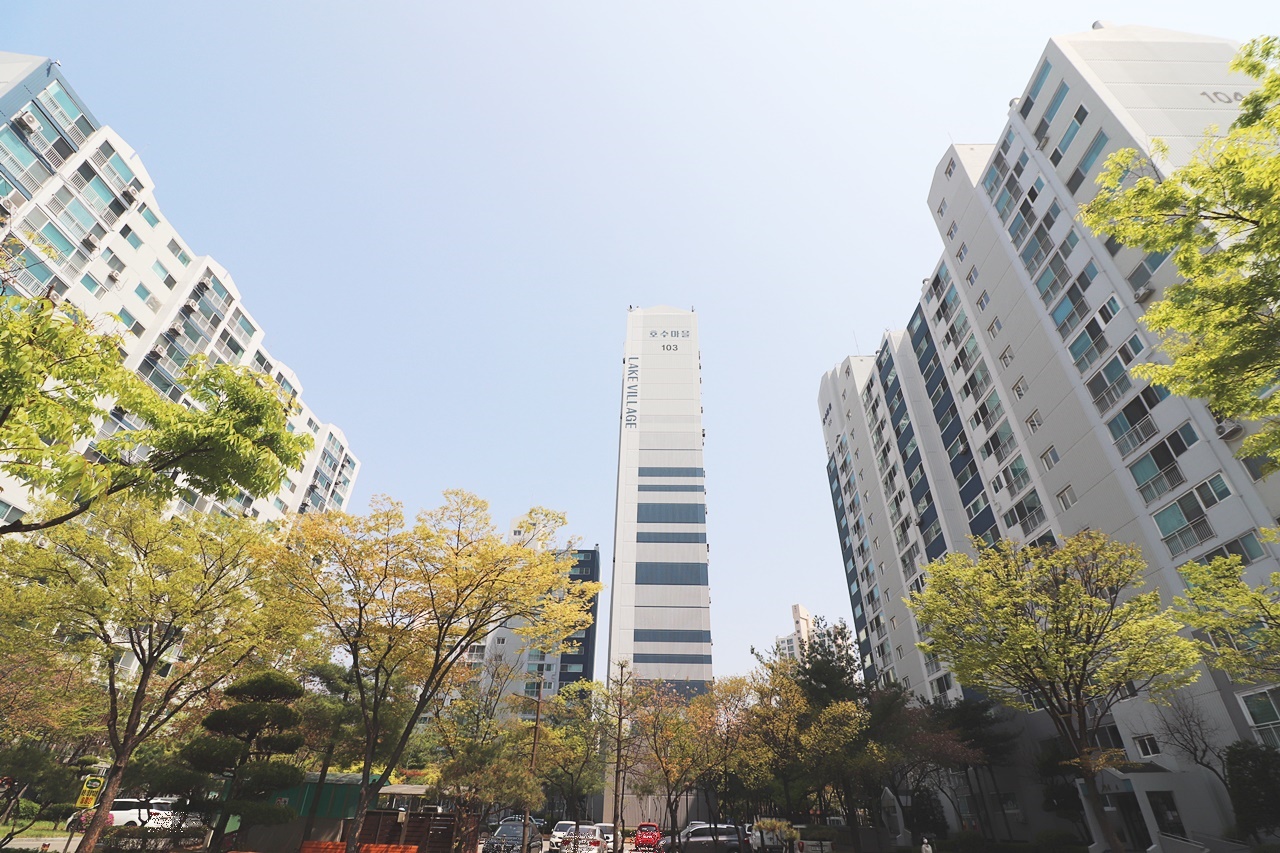 Building entrance with signage