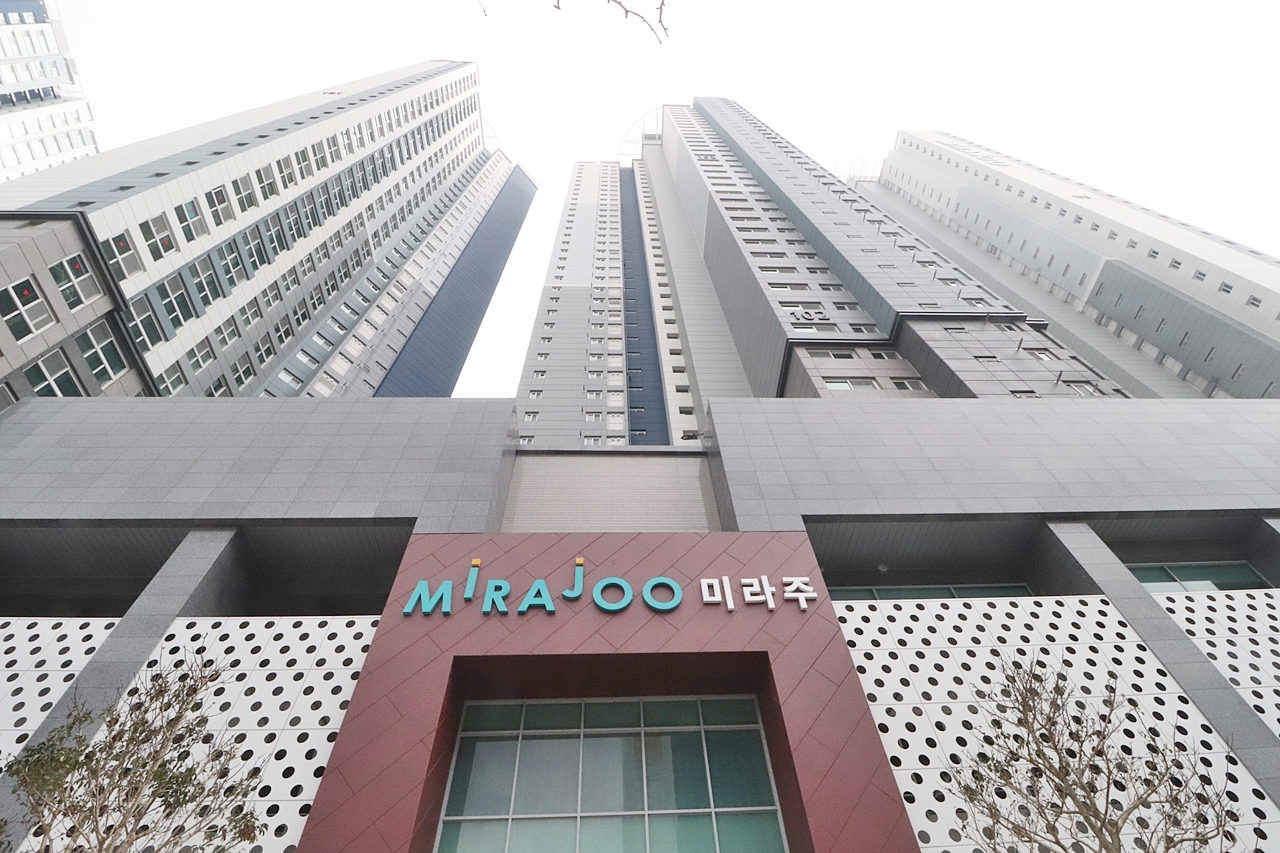 Building entrance with signage