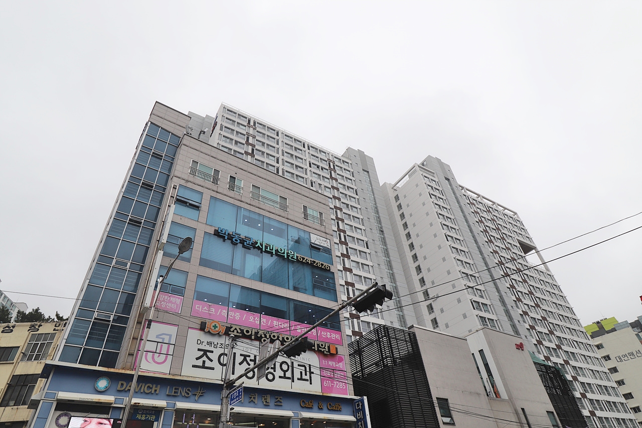 Building entrance with signage