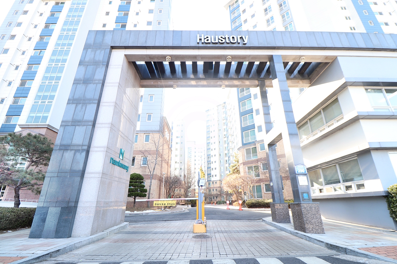 Building entrance with signage