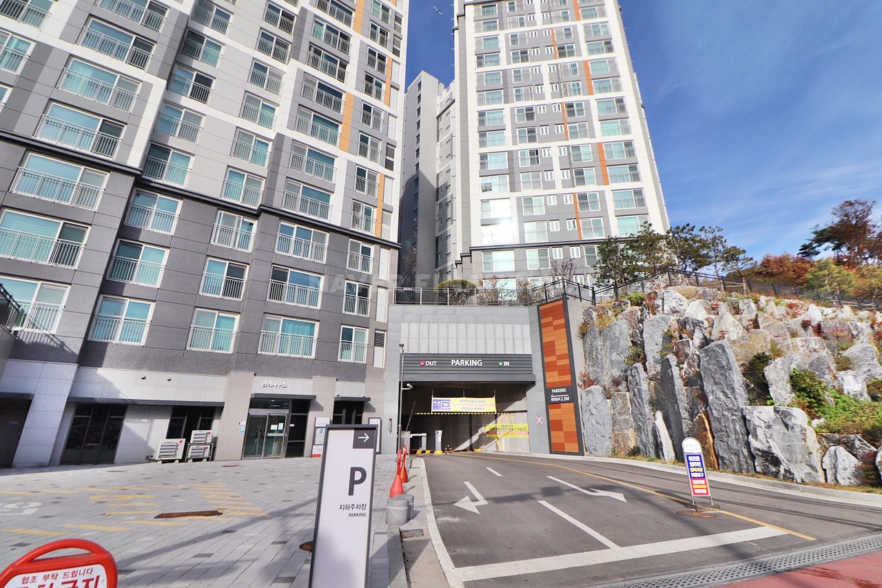 Building entrance with signage