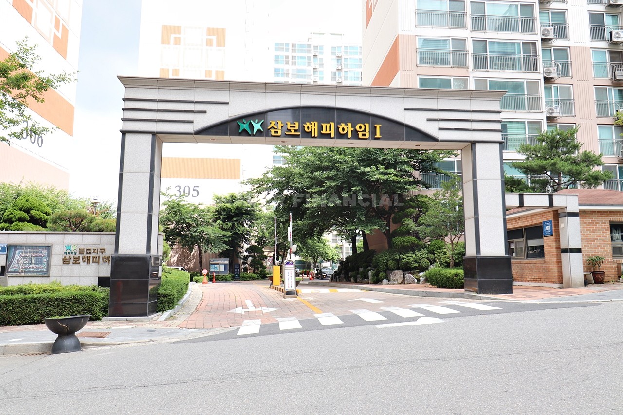 Building entrance with signage