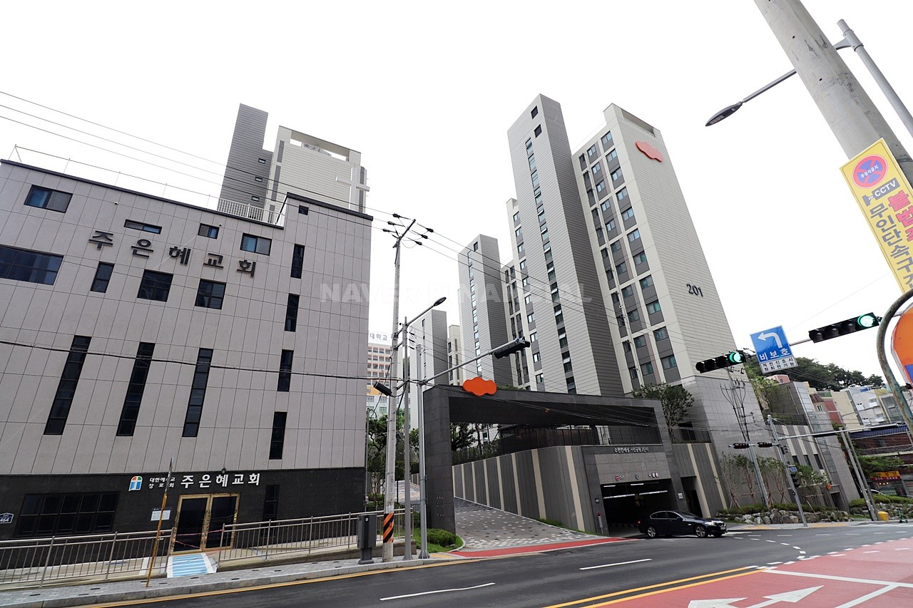 Building entrance with signage