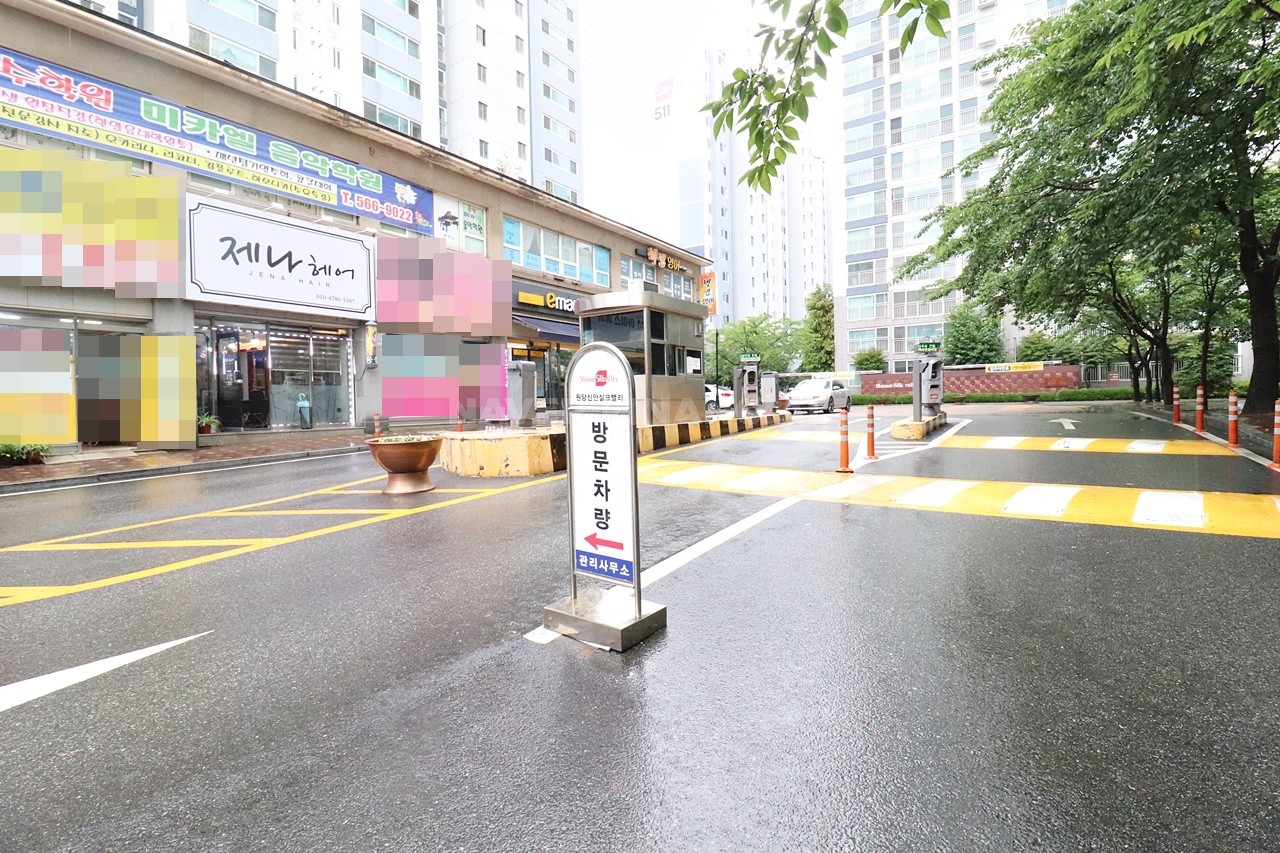 Building entrance with signage