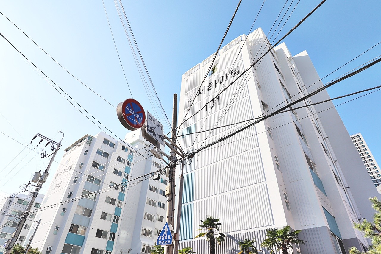 Building entrance with signage