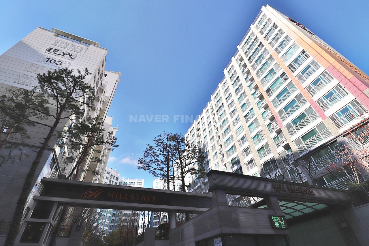 Building entrance with signage