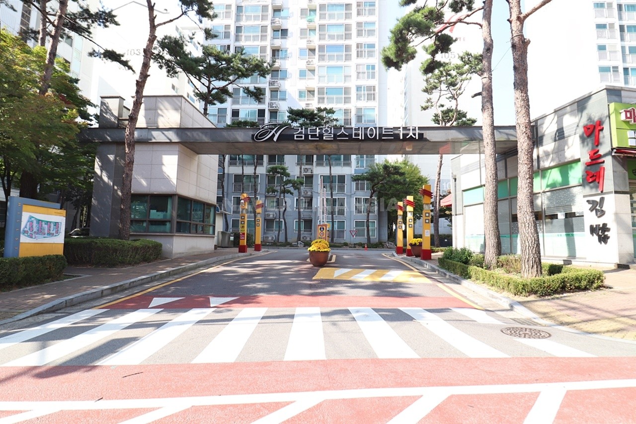 Building entrance with signage