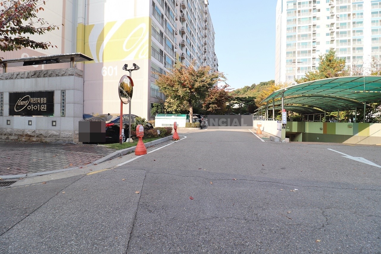 Building entrance with signage