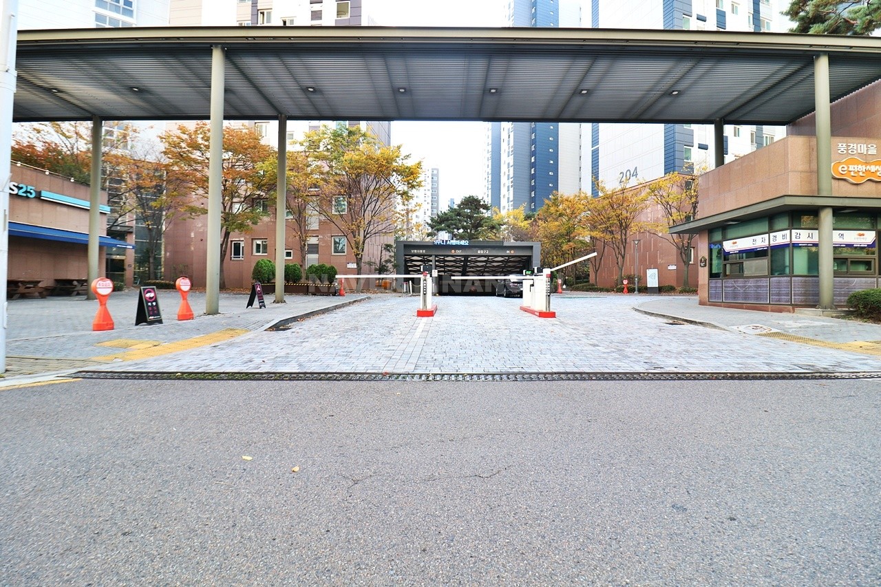 Building entrance with signage